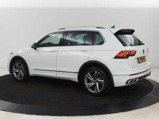 Volkswagen Tiguan 1.4 TSI eHybrid R Line | Trekhaak | Matrix LED | Carplay | Adaptive cruise | Park Assist | Naviga...