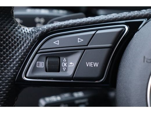 Audi A3 Sportback 30 TFSI 110PK S EDITION AUTOMAAT / NAVI / LEDER / CLIMA / FULL-LED / PDC / KEYLESS / 17... ActivLease financial lease