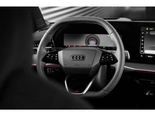 Audi Q3 S edition | Adaptive cruise control | Audi sound system | Cruise control ActivLease financial lease