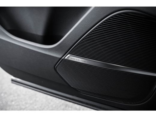Audi Q7 Pro Line S | Achterbank plus | LED-koplampen | Optiekpakket zwart plus ActivLease financial lease