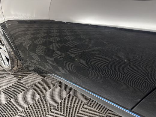 BMW i3 Basis 120Ah Sport 42 kWh [ 3-Fase-11kW ] {SOH-100%} (INCL-BTW) *HEATPUMP | FULL-LED | NAVI-FULLMA... ActivLease financial lease