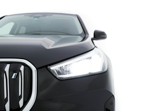BMW iX1 xDrive30 Launch Edition 67 kWh [ 3-Fase-11kW ] {SOH-100%} (INCL-BTW) Aut. *FULL-LED | DIGI-COCKPI... ActivLease financial lease