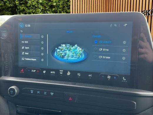 Ford Transit Custom 320 2.5 Plug in Hybrid L2H1 Limited | 19'inch LM | Trekhaak inklapbaar | Achteruitrijcamera | Ach... ActivLease financial lease