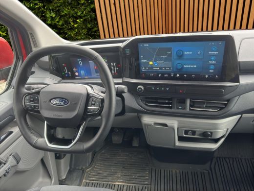 Ford Transit Custom 320 2.5 Plug in Hybrid L2H1 Limited | 19'inch LM | Trekhaak inklapbaar | Achteruitrijcamera | Ach... ActivLease financial lease