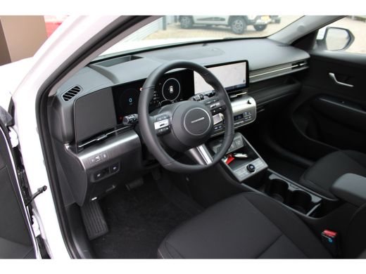 Hyundai Kona Comfort Smart + WVB 65.4 kWh MY25 | &euro;4000,- korting !! | ActivLease financial lease