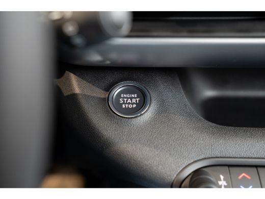 Jeep Avenger Summit 54 kWh | Warmtepomp | Navigatie | Camera | Apple Carplay & Android Auto | Stoel verwarming... ActivLease financial lease