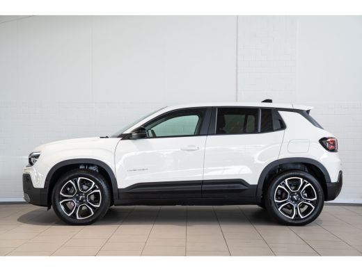 Jeep Avenger Summit 54 kWh | Warmtepomp | Navigatie | Camera | Apple Carplay & Android Auto | Stoel verwarming... ActivLease financial lease