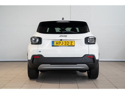 Jeep Avenger Summit 54 kWh | Warmtepomp | Navigatie | Camera | Apple Carplay & Android Auto | Stoel verwarming... ActivLease financial lease