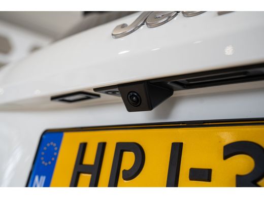 Jeep Avenger Summit 54 kWh | Warmtepomp | Navigatie | Camera | Apple Carplay & Android Auto | Stoel verwarming... ActivLease financial lease