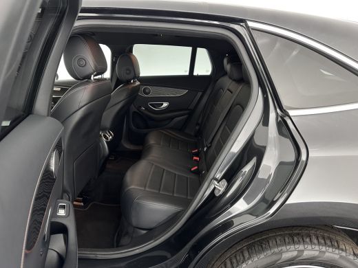 Mercedes-Benz EQC 400 4MATIC Business Solution Luxury 80 kWh {SOH-89%} (INCL.BTW) Aut.*LEATHER | FULL-LED | DISTRON... ActivLease financial lease