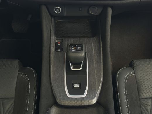 Nissan QASHQAI 1.3 MHEV 160PK 1800KG TREKGEWICHT TEKNA PLUS BOSE 20''LMV LEER ALCANTARA PANO MASSAGE BOSE STOEL/... ActivLease financial lease