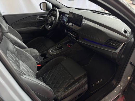 Nissan QASHQAI 1.3 MHEV 160PK 1800KG TREKGEWICHT TEKNA PLUS BOSE 20''LMV LEER ALCANTARA PANO MASSAGE BOSE STOEL/... ActivLease financial lease