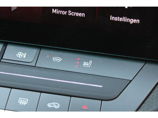 Opel Astra 1.2 Turbo Hybrid Ultimate AUTOMAAT / Navigatie / 360 Camera / Stuur -en Stoelverwarmd / Panorama ... ActivLease financial lease