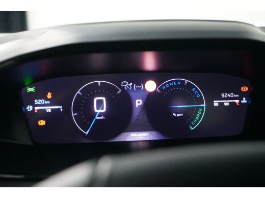 Peugeot 2008 1.2 Hybrid 136 Allure | Navi | Camera | Ad. Cruise control | Keyless | LMV 17"| PDC V+A | ActivLease financial lease