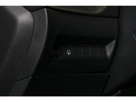 Peugeot 2008 1.2 Hybrid 136 Allure | Navi | Camera | Ad. Cruise control | Keyless | LMV 17"| PDC V+A | ActivLease financial lease