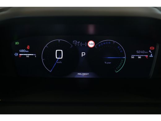 Peugeot 2008 1.2 Hybrid 136 Allure | Navi | Camera | Ad. Cruise control | Keyless | LMV 17"| PDC V+A | ActivLease financial lease