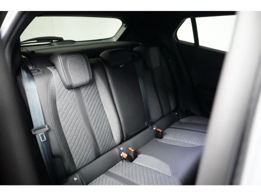 Peugeot 2008 1.2 Hybrid 136 Allure | Navi | Camera | Ad. Cruise control | Keyless | LMV 17"| PDC V+A | ActivLease financial lease