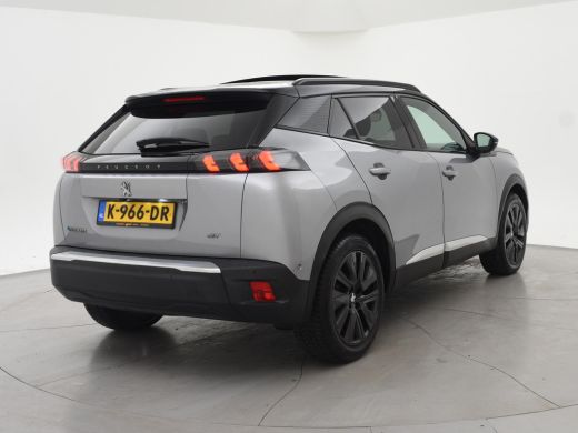Peugeot e-2008 EV GT 50 kWh + LEDER | SCHUIFDAK | CAMERA | ADAPTIVE CRUISE | STOELVERW. | SFEERVERL. ActivLease financial lease