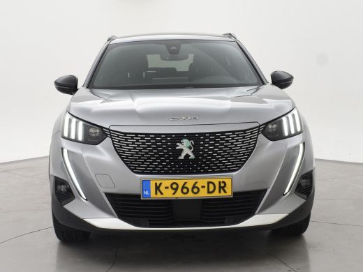 Peugeot e-2008 EV GT 50 kWh + LEDER | SCHUIFDAK | CAMERA | ADAPTIVE CRUISE | STOELVERW. | SFEERVERL. ActivLease financial lease