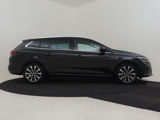 Renault M&eacute;gane Estate Estate 1.3 TCe R.S. Line 157pk | Trekhaak | Head up display | Bose audio | Navigatie | Stoelverwa... ActivLease financial lease