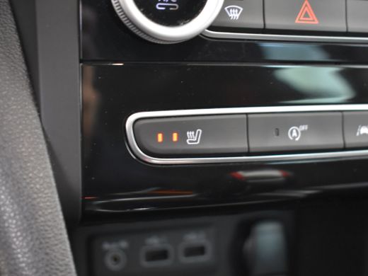 Renault M&eacute;gane Estate Estate 1.3 TCe R.S. Line 157pk | Trekhaak | Head up display | Bose audio | Navigatie | Stoelverwa... ActivLease financial lease