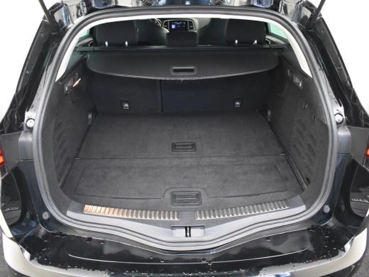 Renault M&eacute;gane Estate Estate 1.3 TCe R.S. Line 157pk | Trekhaak | Head up display | Bose audio | Navigatie | Stoelverwa... ActivLease financial lease