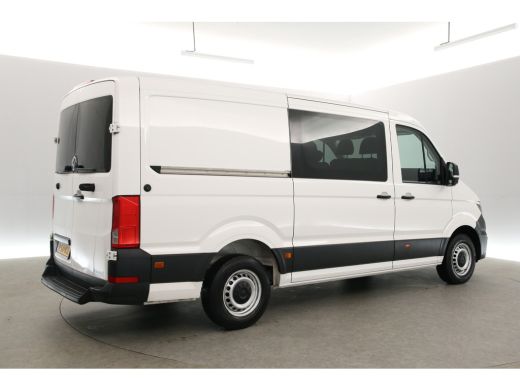 Volkswagen Crafter 2.0 TDI 177PK L3H2 | DC | 6-Zits | 3000kg Trekgew. | Trekh. | Airco | Cruise | Carplay | Parkeers... ActivLease financial lease