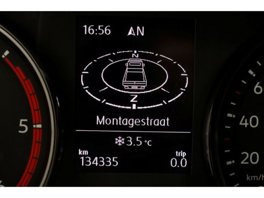 Volkswagen Crafter 35 2.0 TDI 140pk Bakwagen met laadklep en zijdeur 12-2021 ActivLease financial lease