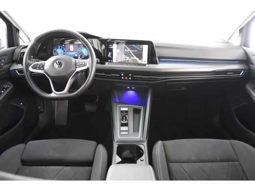 Volkswagen Golf VIII 1.4 eHybrid *1ste eigenaar*Panoramadak*Massage*Leer* ActivLease financial lease