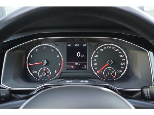 Volkswagen Polo 1.0 TSI Highline Business R | R-Line | CarPlay | Half Leer | Climate | ACC ActivLease financial lease