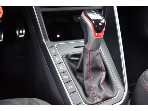 Volkswagen Polo 2.0 TSI GTI TSI 210PK DSG GTI-SPORT IQ-LIGHT/PDC/CARPLAY FABRIEKS GARANTIE ActivLease financial lease