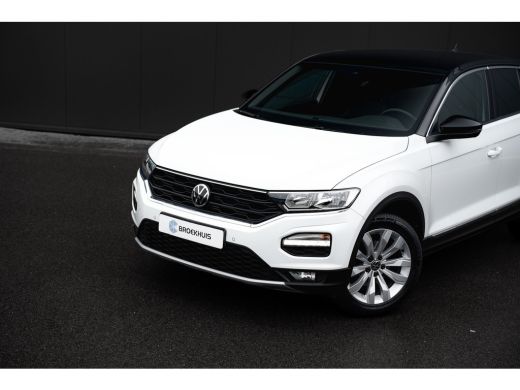 Volkswagen T-Roc 1.5 TSI Sport DSG | Camera | Elektr. A.klep | Navi | ActivLease financial lease