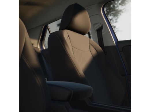 Volkswagen T-Roc Life First Edition Inclusief &euro;2000,- inruilvoordeel| 'App-Connect' draadloze smartphone integrati... ActivLease financial lease