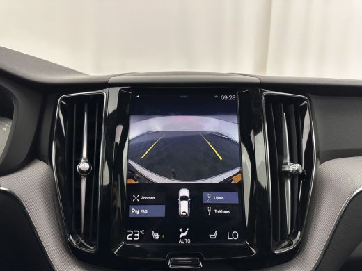 Volvo  XC60 2.0 B5 Business Pro R-Design (INCL.BTW) Aut. *PANO | LUXURY-LEATHER | FULL-LEATHER | MEMORY-PACK ... ActivLease financial lease