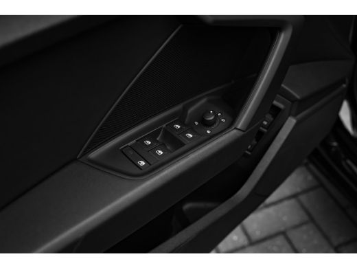 Audi A3 Sportback 40 TFSI e advanced 204PK | Achteruitrijcamera | Lederen Bekleding | Stoelverwarming Voo... ActivLease financial lease
