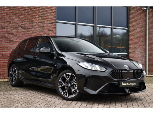 BMW 1 Serie 120 M-Sport int+ext ACC DA-Plus Camera Shadowline 18inch ActivLease financial lease