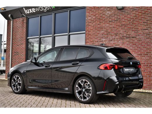 BMW 1 Serie 120 M-Sport int+ext ACC DA-Plus Camera Shadowline 18inch ActivLease financial lease