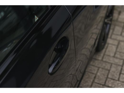 BMW 3 Serie 330e M Sport Automaat / Trekhaak / Sportstoelen / Achteruitrijcamera / Comfort Access / Stoelverw... ActivLease financial lease