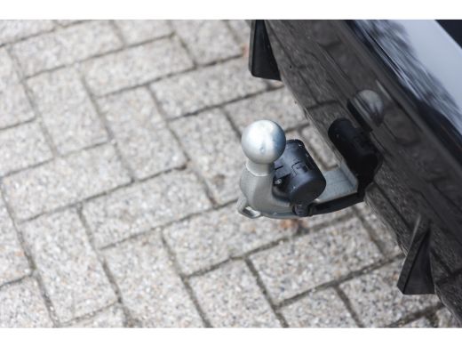 BMW 3 Serie 330e M Sport Automaat / Trekhaak / Sportstoelen / Achteruitrijcamera / Comfort Access / Stoelverw... ActivLease financial lease