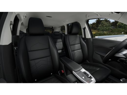 BMW iX1 eDrive20 Pure Edition / Trekhaak / Achteruitrijcamera / Comfort Access / Adaptieve LED / Stoelver... ActivLease financial lease