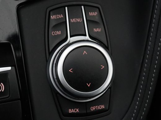 BMW X1 sDrive18i Executive Edition | Sport Line | Head-Up | Camera | Sportstoelen | Half leder | Full LE... ActivLease financial lease