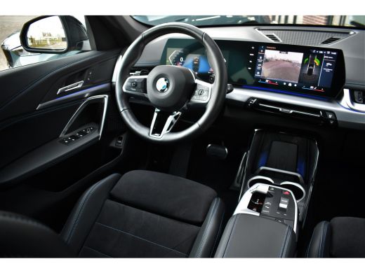 BMW X1 sDrive18i M-Sport Camera ACC-voorber Shadowline Adp-onderstel ActivLease financial lease