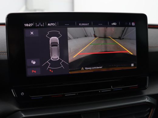 CUPRA Leon 1.4 eHybrid VZ | 245pk | Panoramadak | Leder | Stoelverwarming | Adaptive cruise | Camera | Carpl... ActivLease financial lease