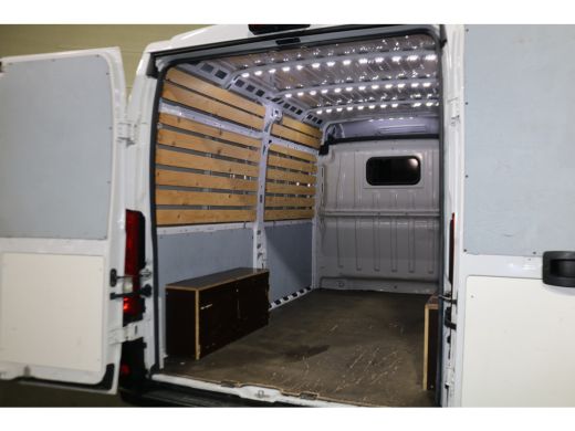 Fiat Ducato 2.3 MultiJet L2 H2 Airco Navigatie Camera ActivLease financial lease
