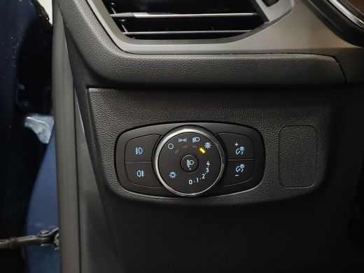 Ford Focus 1.0 EcoBoost Hybrid Titanium | All season | Navi | Apple Carplay | Cruise | Lane Assist | 16'' ActivLease financial lease