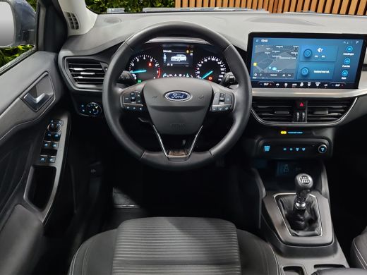 Ford Focus 1.0 EcoBoost Hybrid Titanium | All season | Navi | Apple Carplay | Cruise | Lane Assist | 16'' ActivLease financial lease