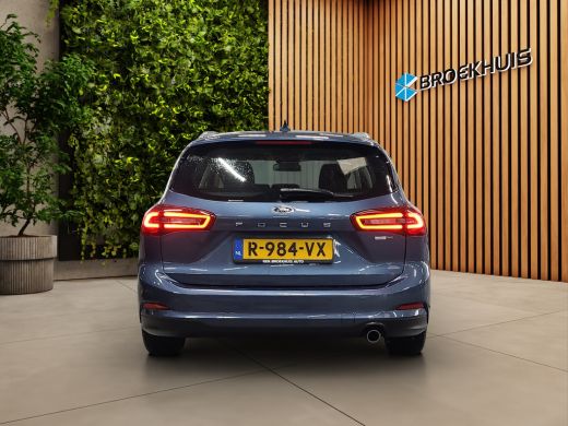 Ford Focus 1.0 EcoBoost Hybrid Titanium | All season | Navi | Apple Carplay | Cruise | Lane Assist | 16'' ActivLease financial lease