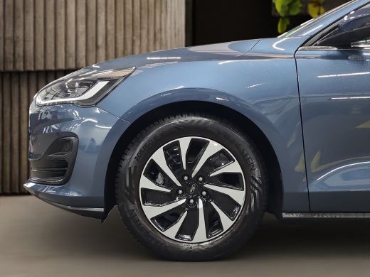 Ford Focus 1.0 EcoBoost Hybrid Titanium | All season | Navi | Apple Carplay | Cruise | Lane Assist | 16'' ActivLease financial lease