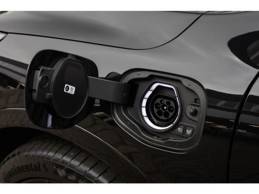 Ford Kuga 2.5 PHEV ST-Line X | Alle opties! | Wegklap-trekhaak | Pano | B&O | Matrix LED | 360 | Cruise ada... ActivLease financial lease