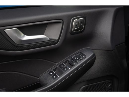 Ford Kuga 2.5 PHEV ST-Line X | Alle opties! | Wegklap-trekhaak | Pano | B&O | Matrix LED | 360 | Cruise ada... ActivLease financial lease